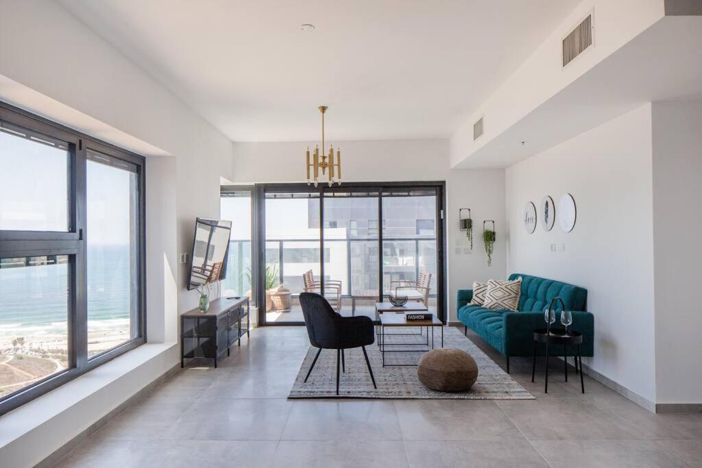 O&O Group- Magical 4Br Apt With Panoramic Sea View بات يام المظهر الخارجي الصورة