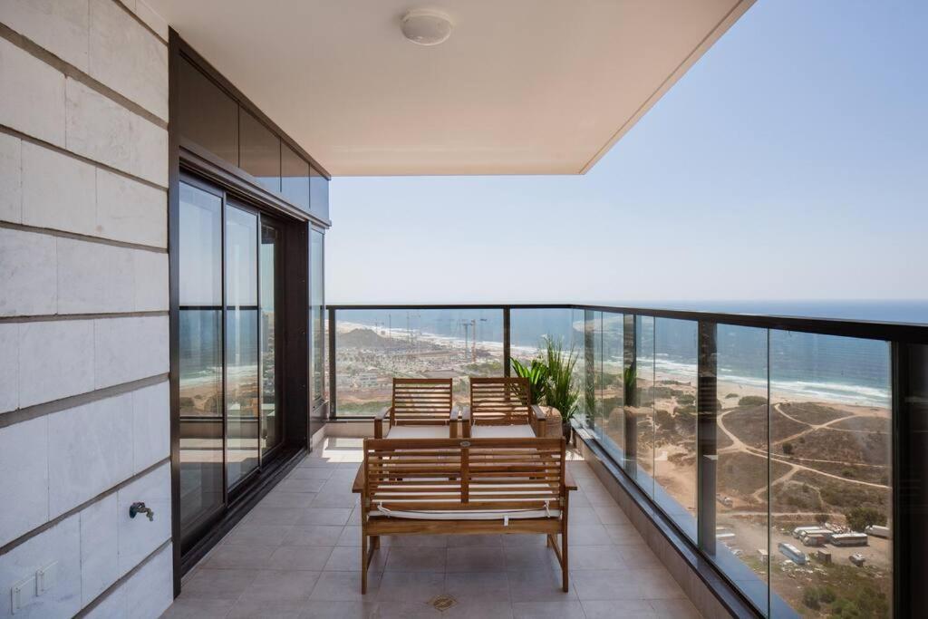 O&O Group- Magical 4Br Apt With Panoramic Sea View بات يام المظهر الخارجي الصورة